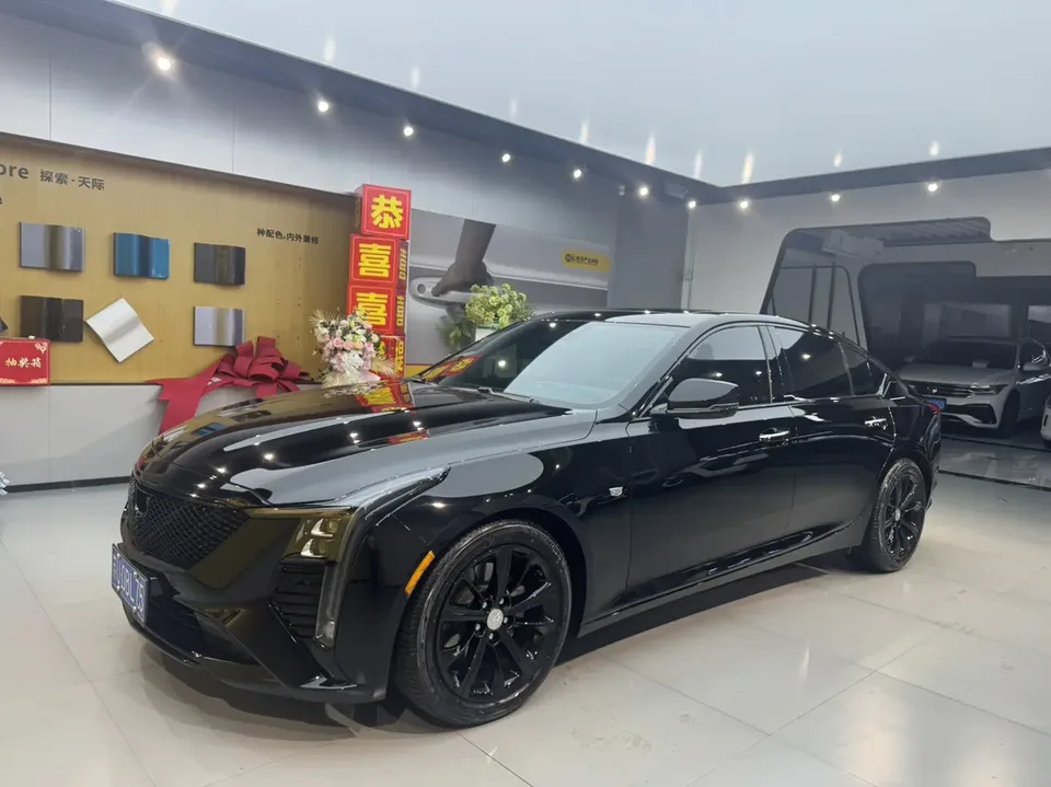 Cadillac CT5 2024