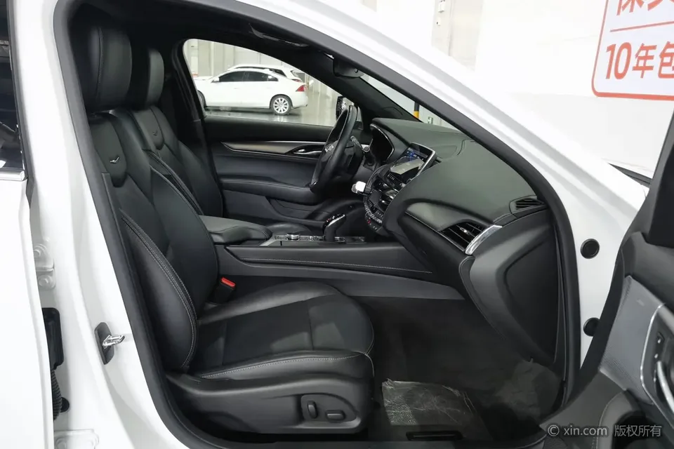 Cadillac CT5 28T Luxury Standard Edition 2024 — миниатюра 3