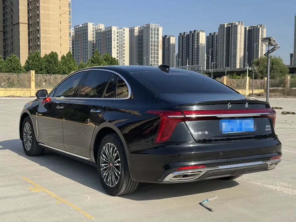 Hongqi H5 Hongqi H5 2025 1.5T DCT Flagship 500,000th Commemorative Edition 2026 — миниатюра 4