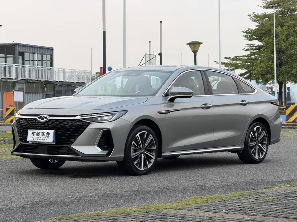 Chery Arrizo 8 2024