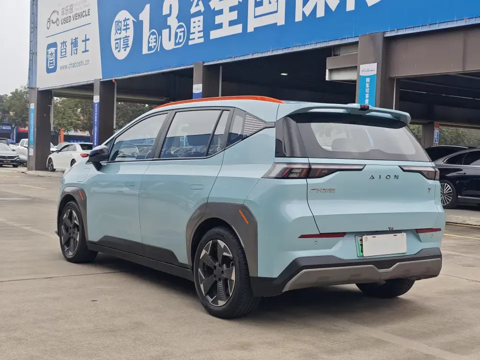 AION Y AION Y 2022 70 Smart Edition Lithium Iron Phosphate 2023 — миниатюра 2