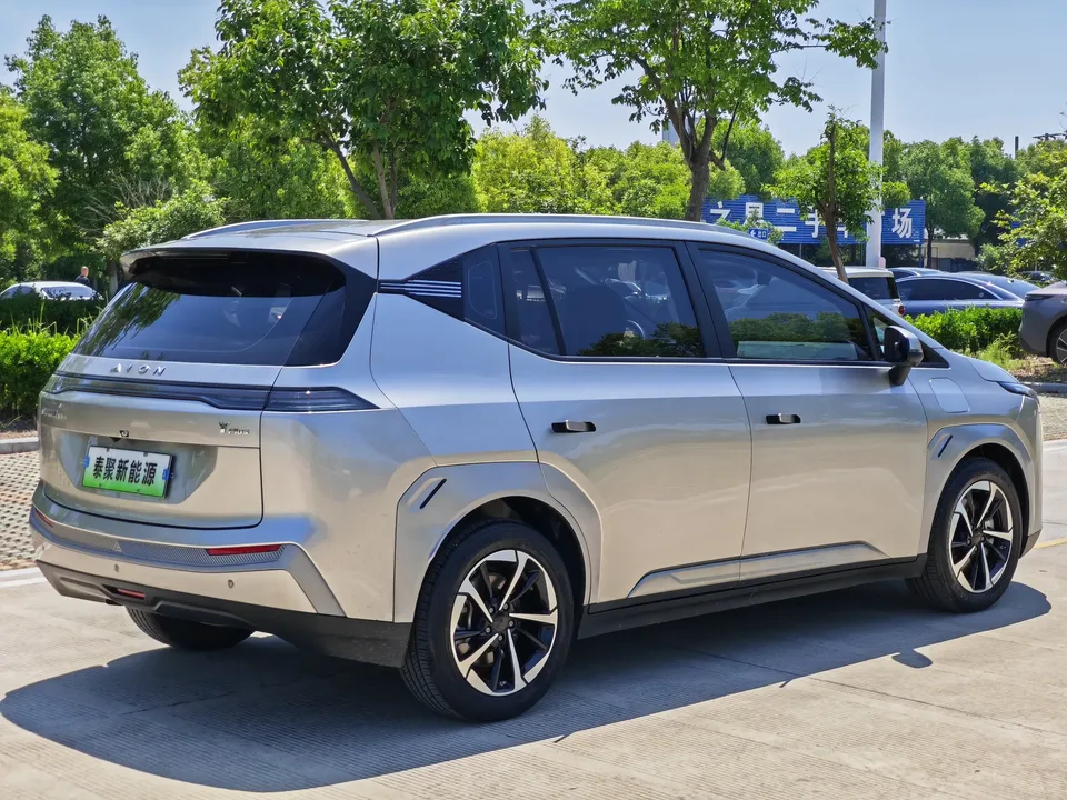 AION Y Plus 510 Smart Edition 2023 — миниатюра 4