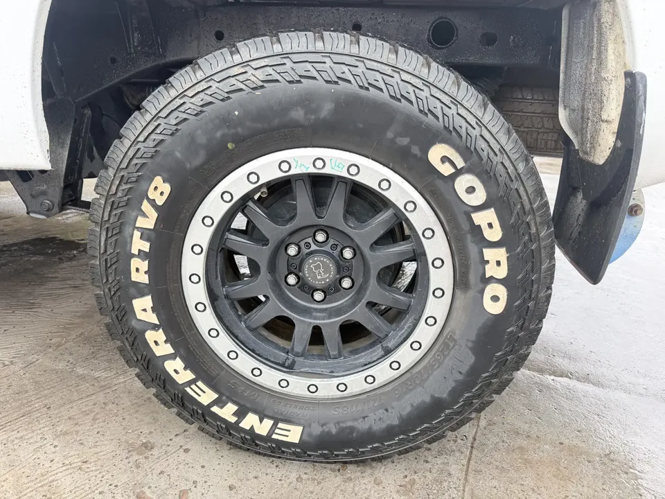 Dongfeng Ruiqi 6 2.3T manual four-wheel drive diesel standard flat bottom long cargo box 2023 — миниатюра 4