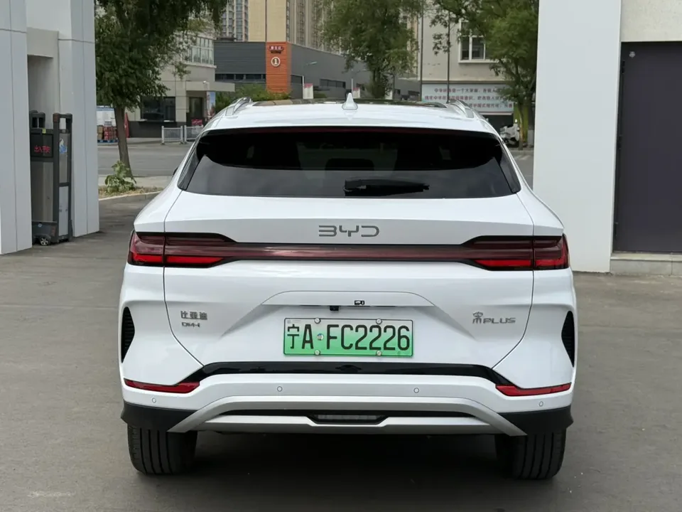 BYD Song PLUS DM Song PLUS DM 2025 DM-i 112KM Premium Edition 2025 — миниатюра 2