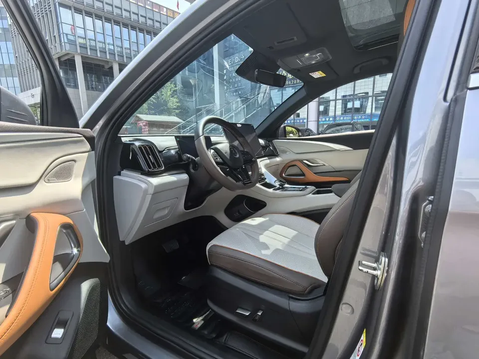 BYD Song Pro DM Song Pro DM 2022 DM-i 110km Flagship Pro 2023 — миниатюра 5