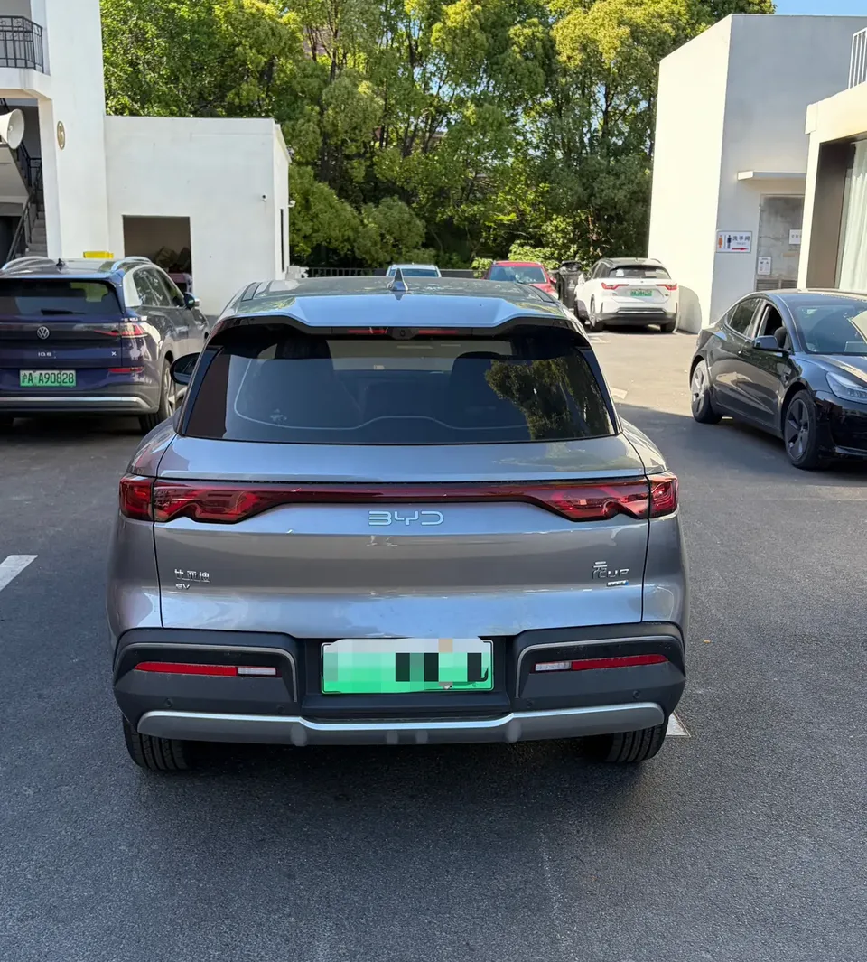 BYD Yuan Up Smart Driving Edition 401KM Vitality Edition 2026 — миниатюра 2