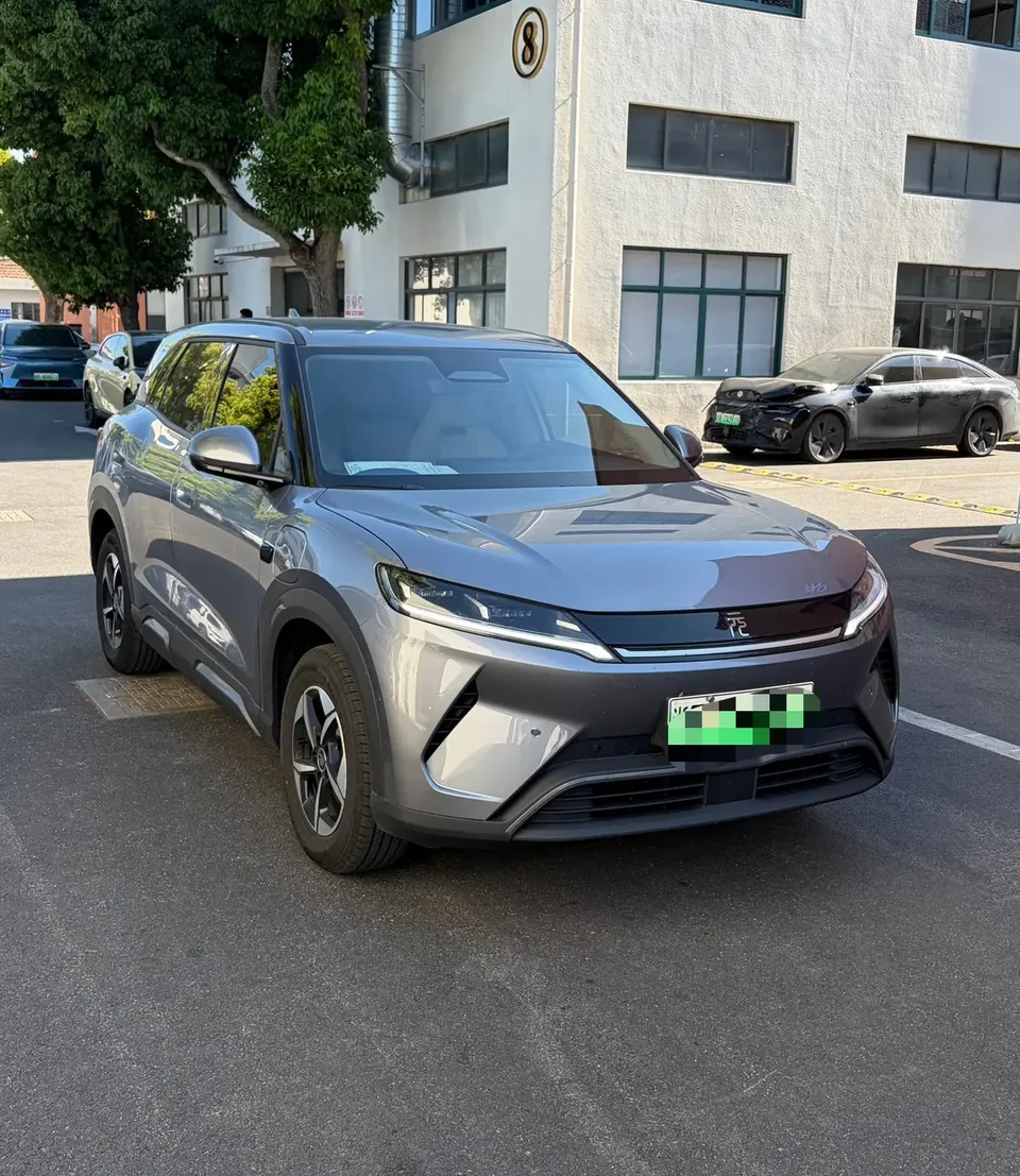 BYD Yuan Up Smart Driving Edition 401KM Vitality Edition 2026 — миниатюра 3