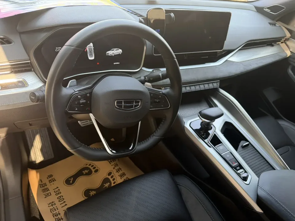 Geely Xing Rui Xingrui 2023 2.0T only available in green version 2023 — миниатюра 5