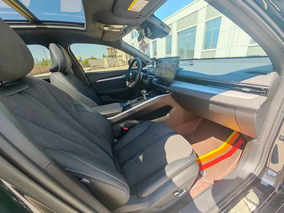 Geely Xing Rui 2.0T Dongfangyao Today Edition 2025 — миниатюра 3