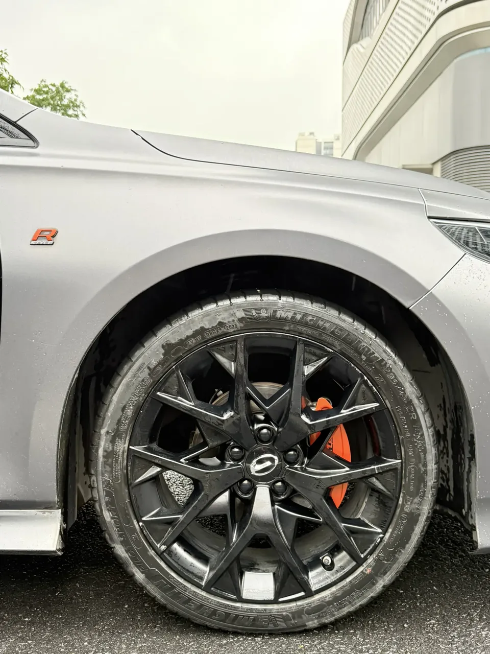 GAC Trumpchi Shadow Leopard 270T J16 R-Style Track Edition 2022 — миниатюра 2