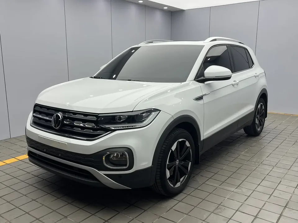 Volkswagen Explore the shadows 2023