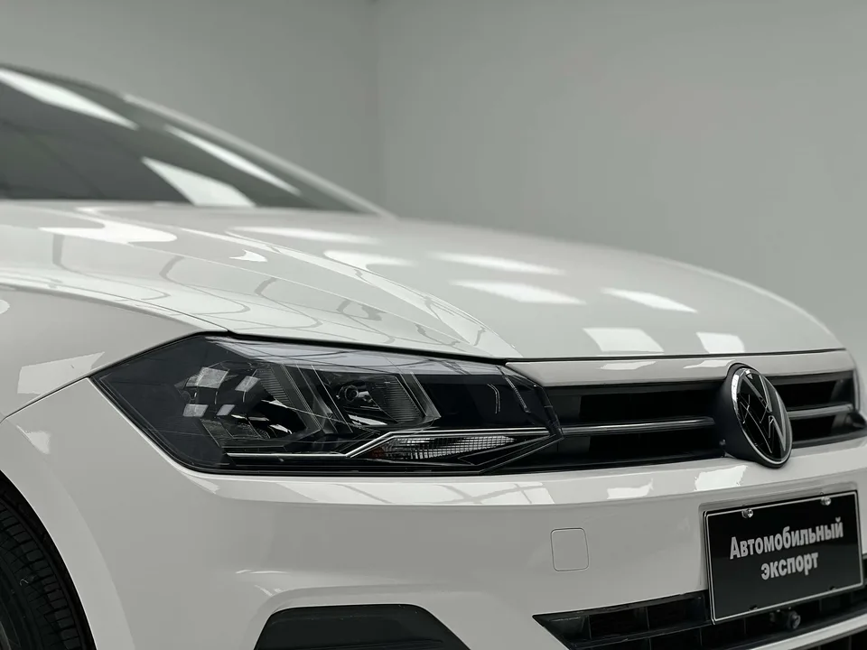 Volkswagen Polo Plus 1.5L Automatic Panoramic Enjoyment Edition 2022 — миниатюра 2