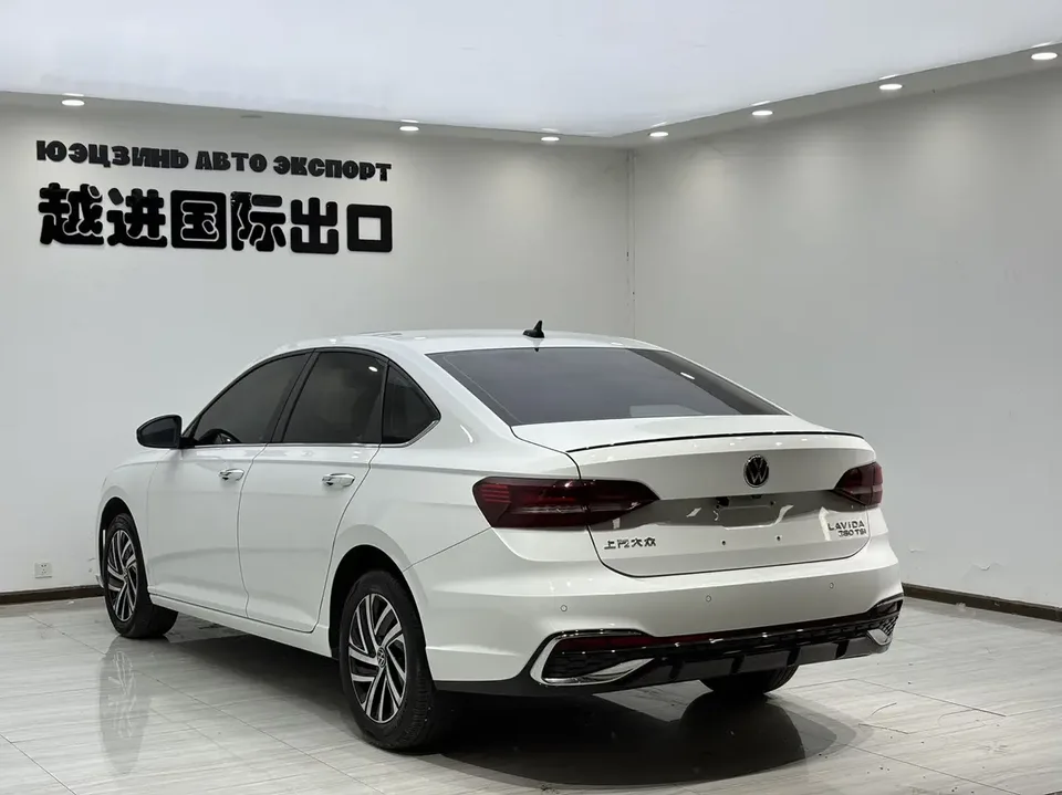 Volkswagen Lavida Lavida 2023 280TSI DSG Starry Sky Edition 2023 — миниатюра 4