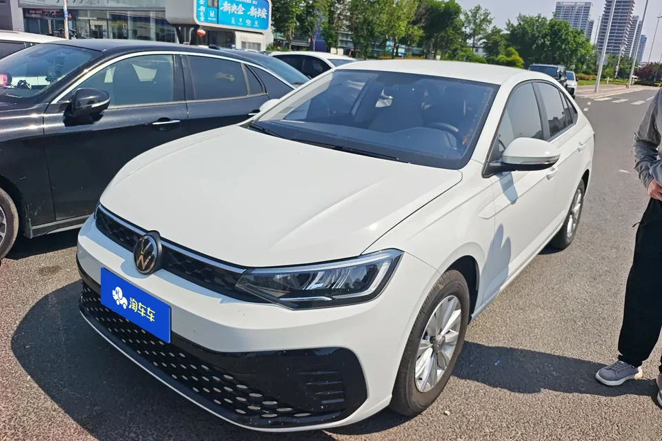 Volkswagen Lavida Lavida 2025 New 1.5L Outstanding New Elegant Edition 2026 — фото 1, купить с доставкой в Москву