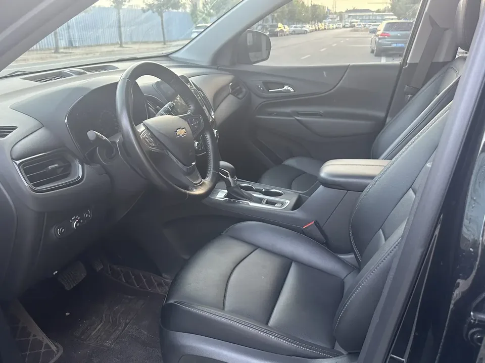 Chevrolet Equinox 1.5T Chijie Edition 2022 — миниатюра 3