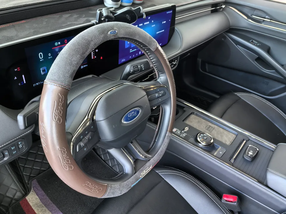 Ford Mondeo Mondeo EcoBoost 245 Fashion Edition 2023 — миниатюра 4