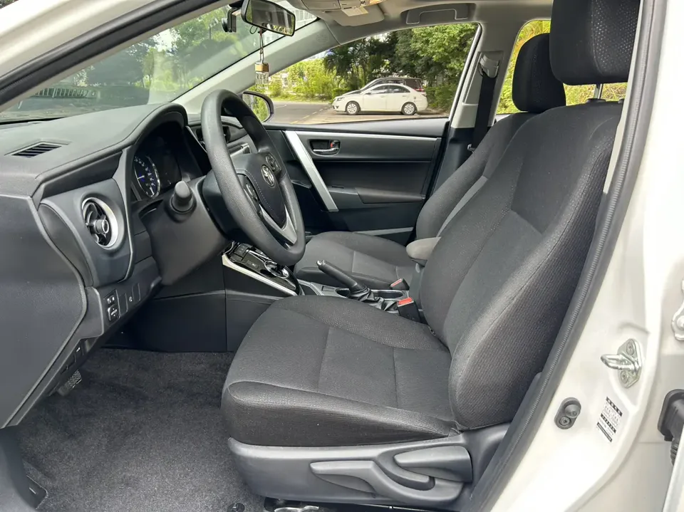 Toyota Corolla Dual Engine E+ Corolla Dual Engine E+ 2020 1.8L Comfort Edition 2022 — thumbnail 5