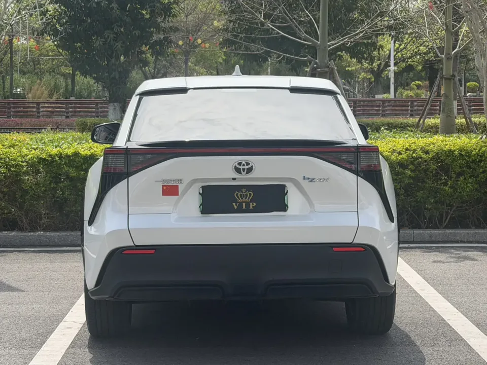 Toyota FAW bZ4X FAW bZ4X 2022 Long Range PRO Edition 2023 — thumbnail 2