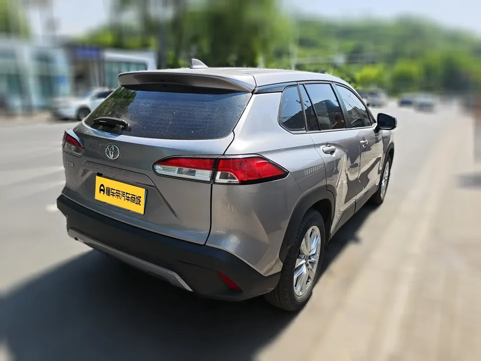 Toyota CorollaCross 2.0L CVT Pioneer Edition 2025 — миниатюра 4
