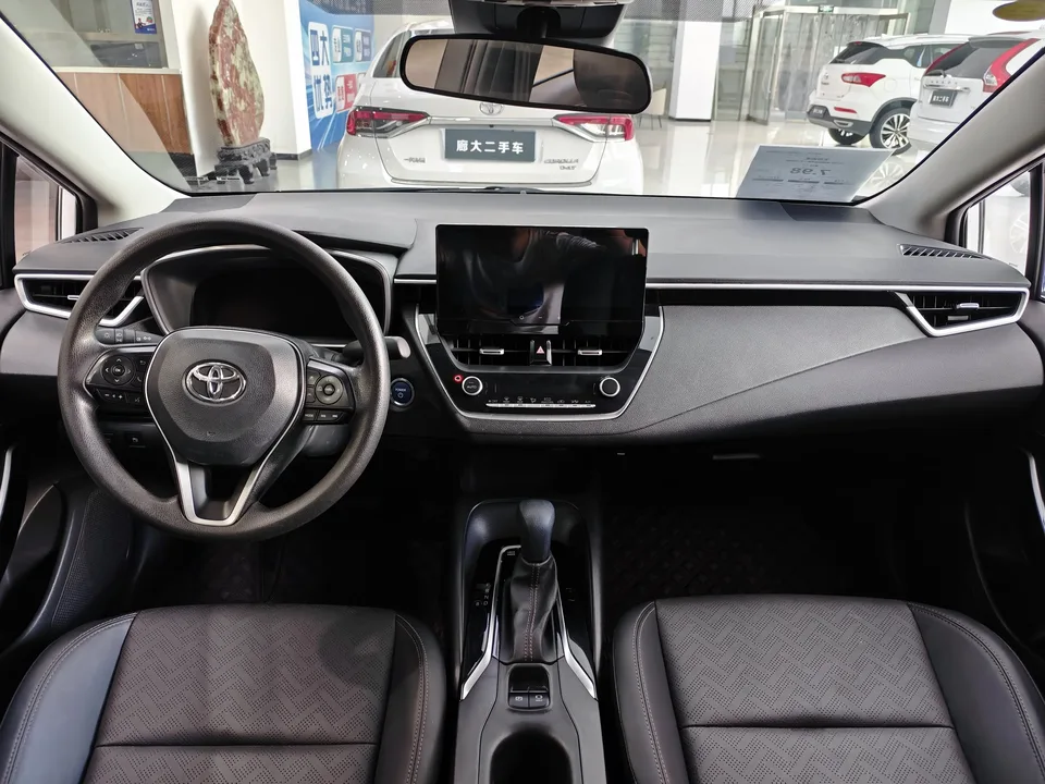 Toyota Levin Levin Hybrid 1.8L Sports Edition 2023 — миниатюра 3