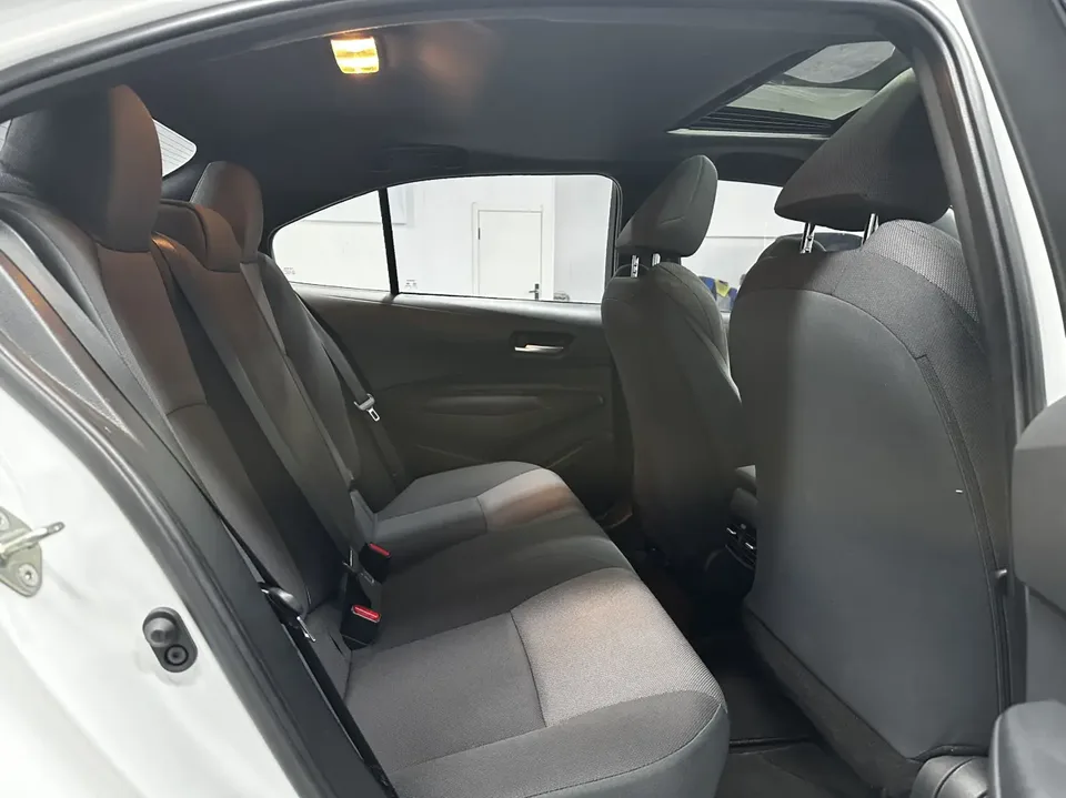 Toyota Levin 2022 Lelink Dual Engine 1.8H E-CVT Luxury Edition 2022 — миниатюра 5