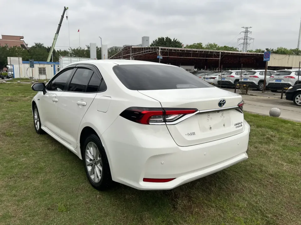 Toyota Corolla Corolla 2021 2021 Corolla Hybrid 1.8L E-CVT Elite Edition 2022 — thumbnail 2