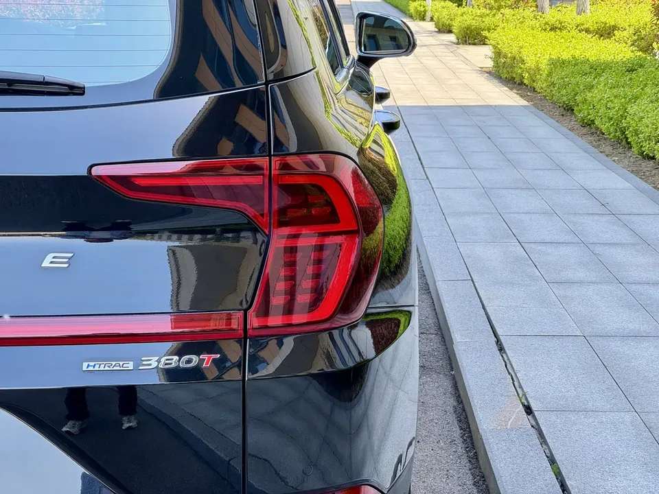 Hyundai Shengda Santa Fe 380 TGDi DLX Automatic 4WD Zhizun PLUS (HTRAC) 2022 — миниатюра 3