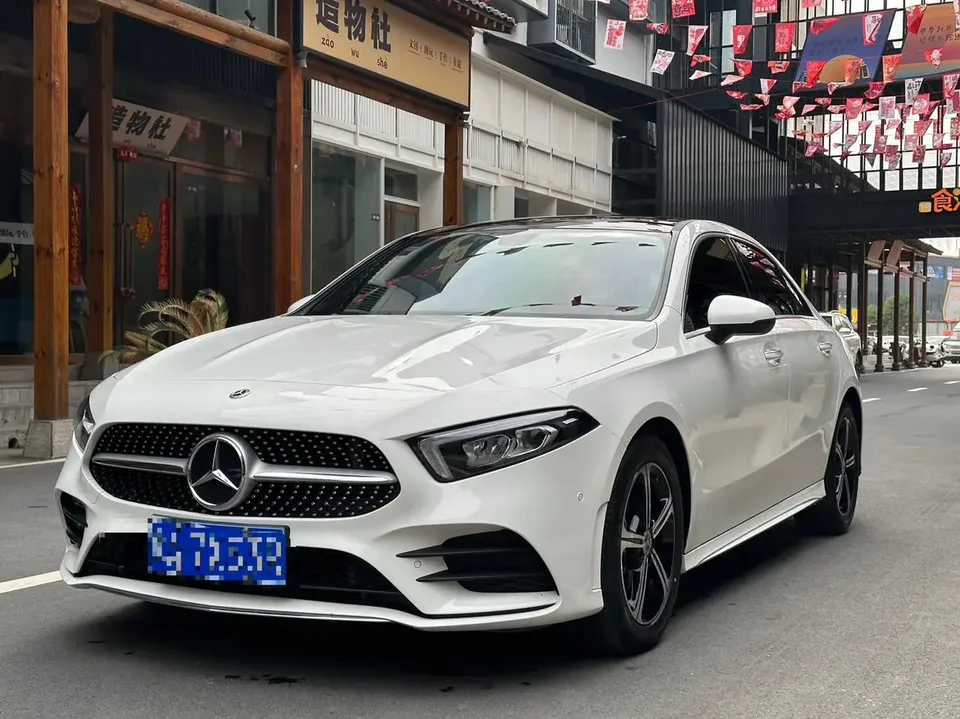 Mercedes-Benz Mercedes Benz A Class 2023
