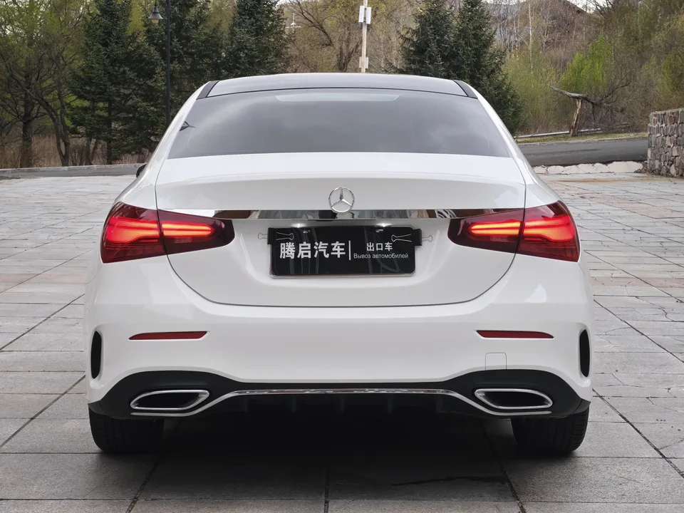 Mercedes-Benz Mercedes Benz A Class Mercedes-Benz A-Class 2023 A 180 L 2023 — миниатюра 2
