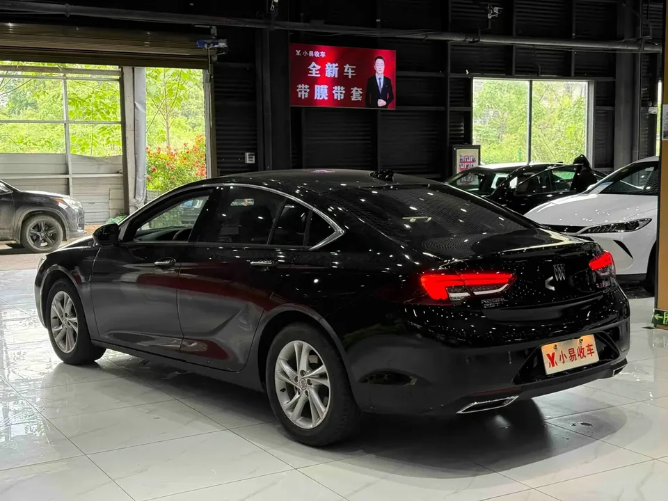 Buick Majesty Regal 2024 25T Super Edition 2024 — миниатюра 4