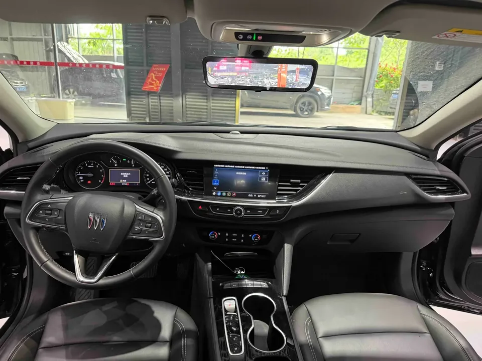Buick Majesty Regal 2024 25T Super Edition 2024 — миниатюра 5