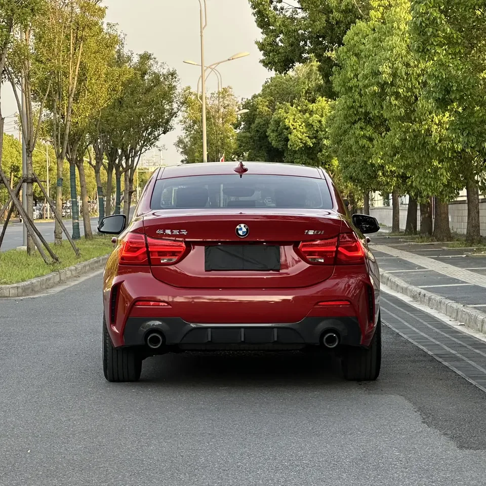 BMW 1 Series 1 Series 2021 facelift 120i M Sport Night Edition 2022 — thumbnail 4