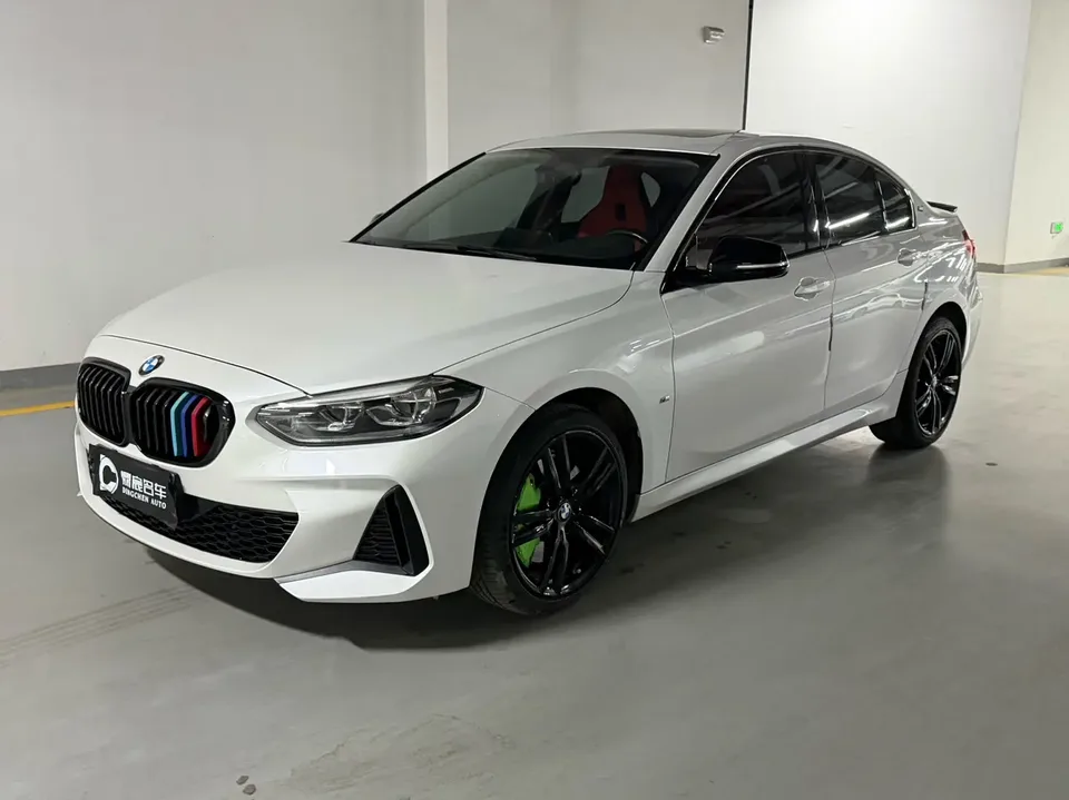 BMW 1 Series 2023