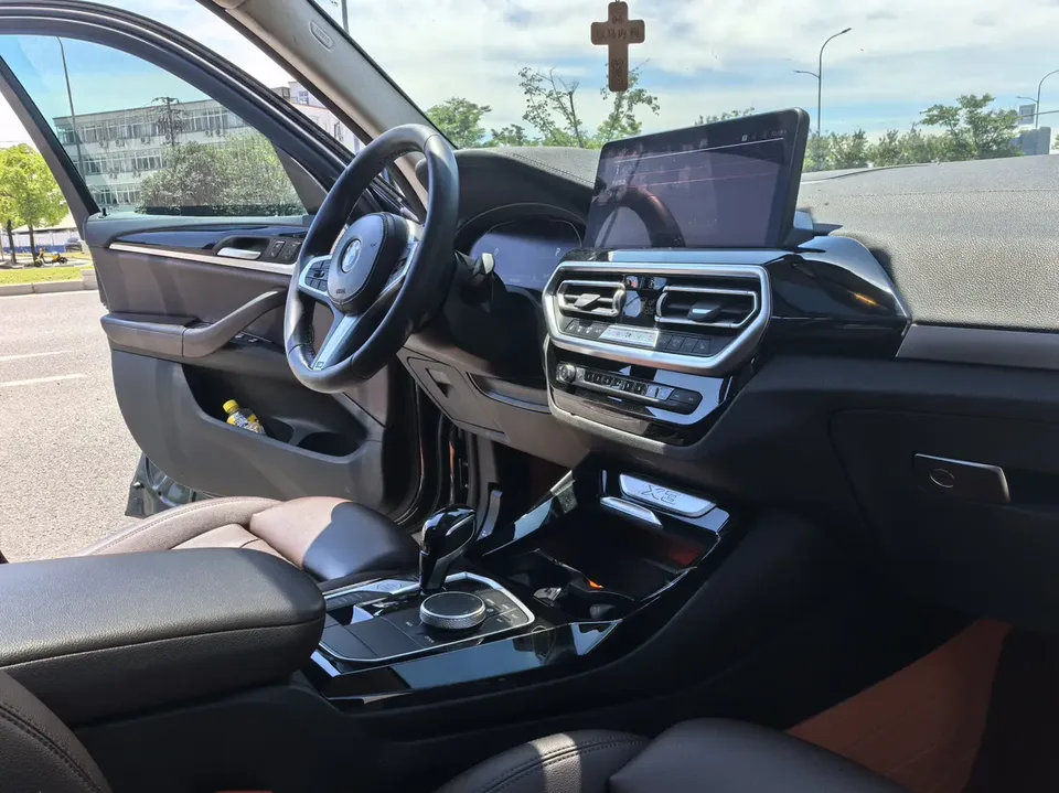 BMW X3 BMW X3 2022 xDrive25i M Sport Package 2022 — thumbnail 3