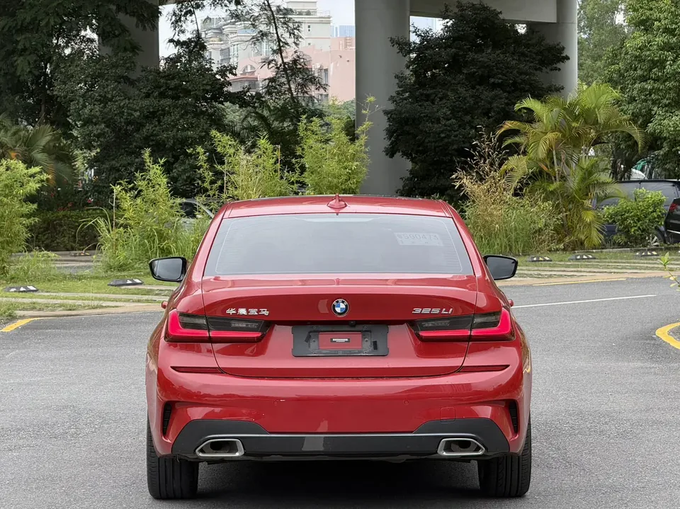 BMW 3 Series BMW 3 Series 2022 320Li M Sport Package 2022 — миниатюра 2