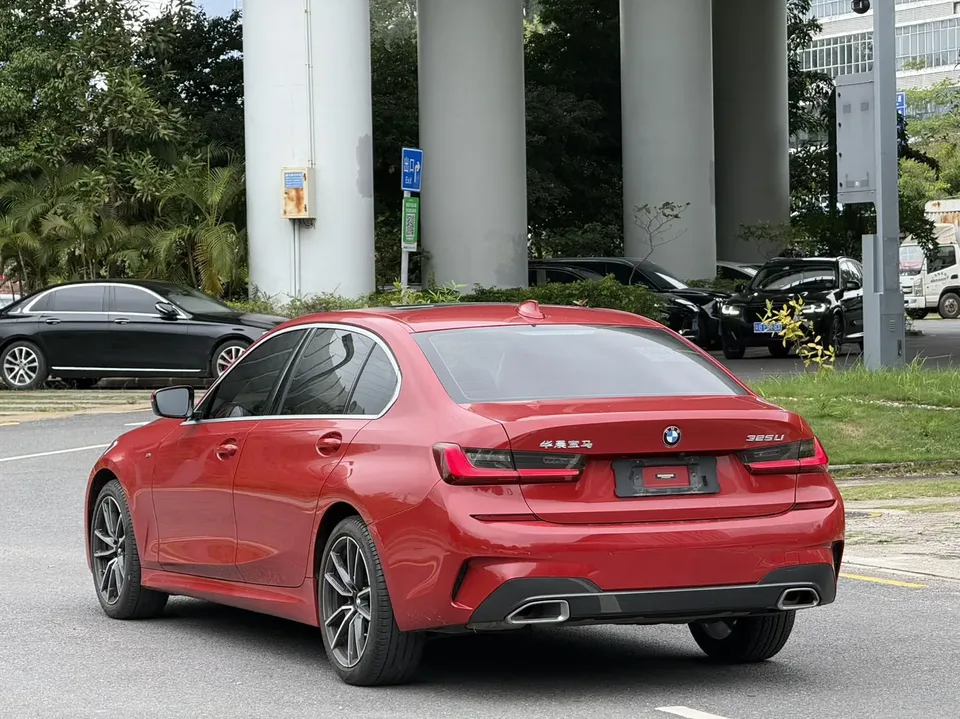 BMW 3 Series BMW 3 Series 2022 320Li M Sport Package 2022 — миниатюра 4