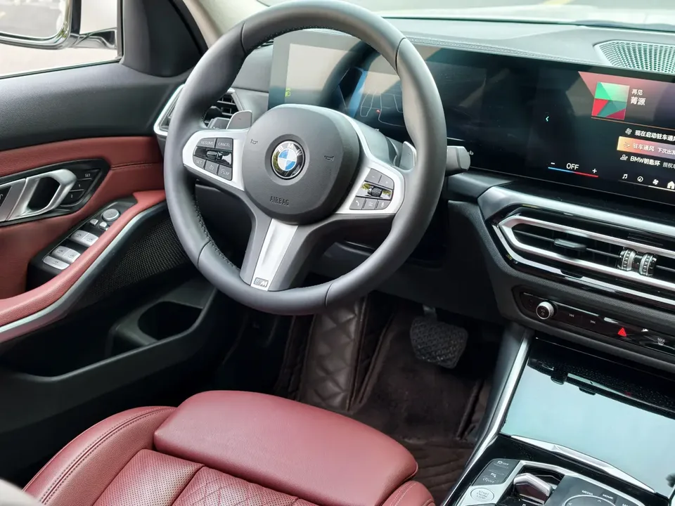 BMW 3 Series BMW 3 Series 2023 320Li M Sport Package 2024 — миниатюра 3