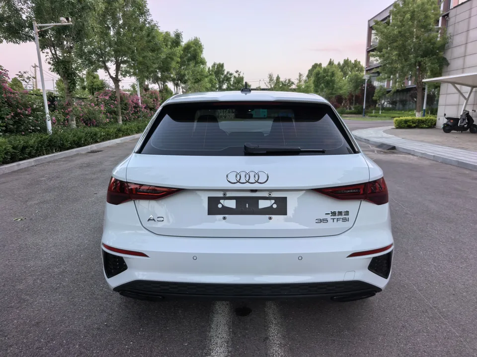 Audi A3 A3 2022 Sportback 35 TFSI stylish and sporty 2022 — thumbnail 5