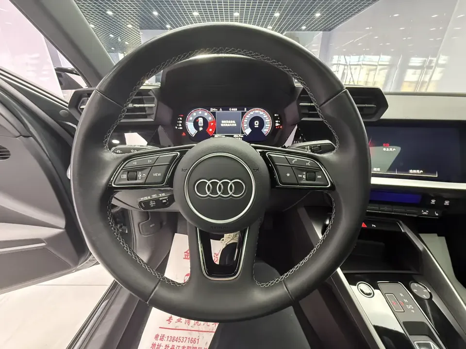 Audi A3 A3 2023 facelift A3L Limousine 35 TFSI luxury sports model 2023 — thumbnail 4