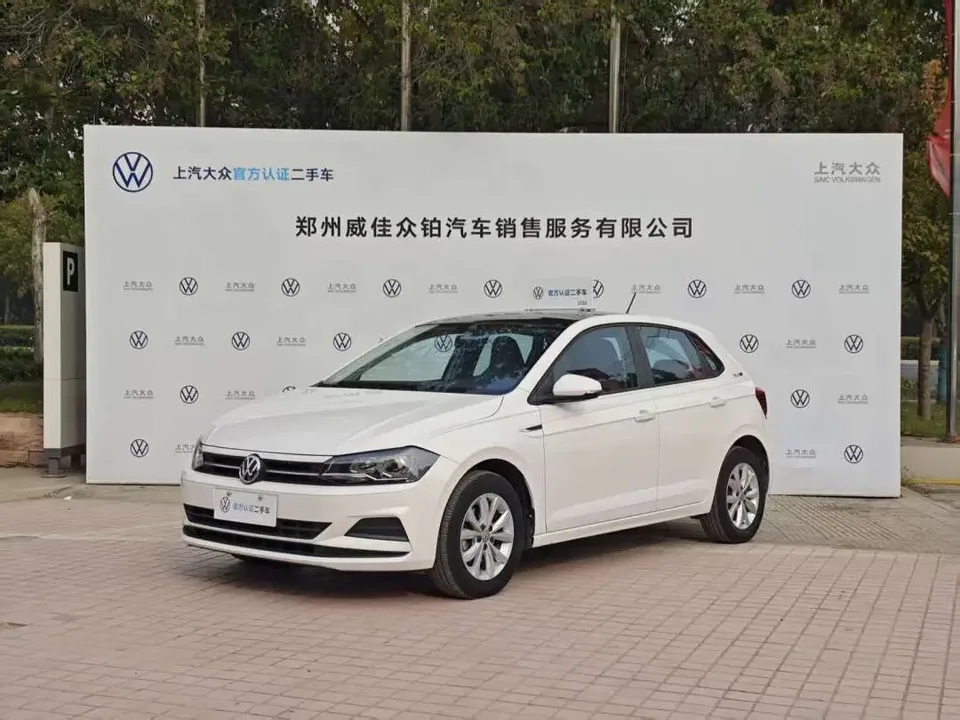 Volkswagen Polo facelift Plus 1.5L Automatic Colorful Technology Edition 2024 — фото 1, купить с доставкой в Москву