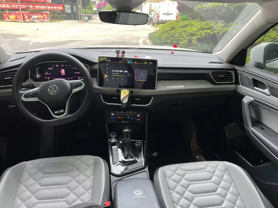 Volkswagen Tayron Tanyue 2024 330TSI 2WD Luxury Plus Advanced Edition 2024 — миниатюра 3