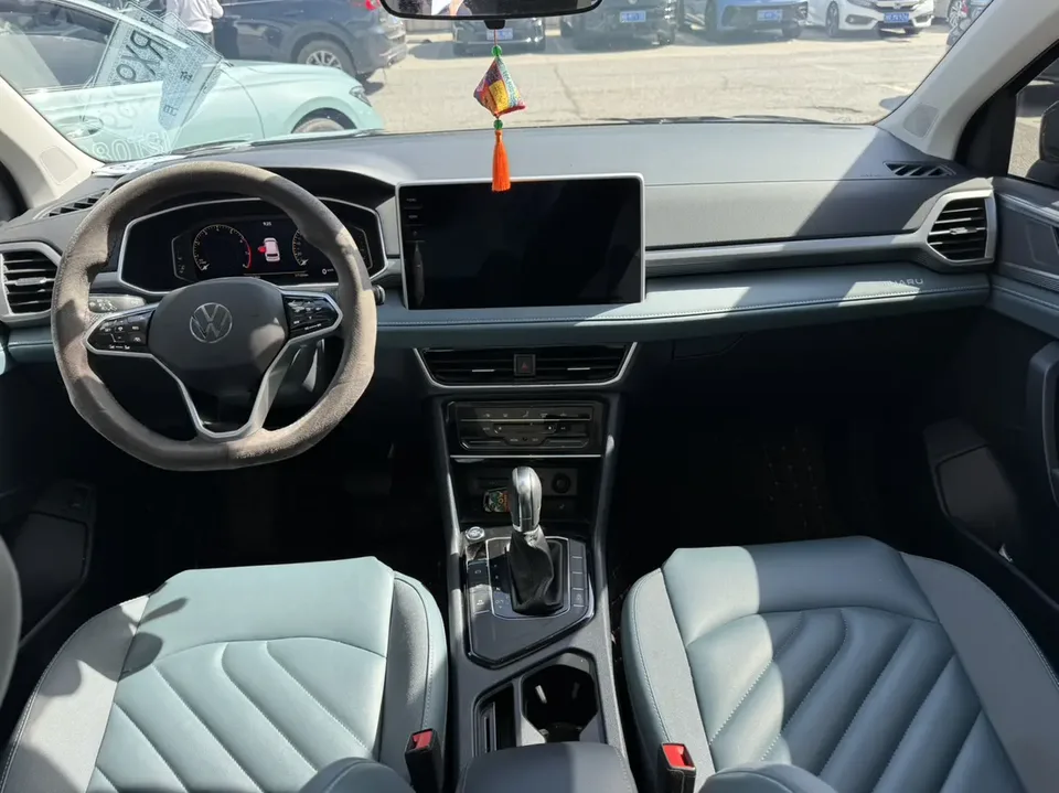 Volkswagen Tharu 300TSI 2WD Full Moon Edition 2023 — миниатюра 5