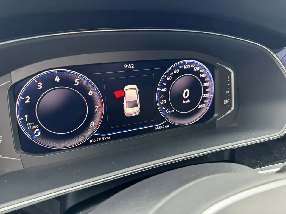 Volkswagen Passat Passat 2022 330TSI Deluxe Edition 2022 — миниатюра 3