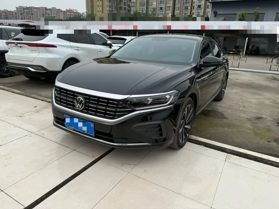 Volkswagen Passat 2024