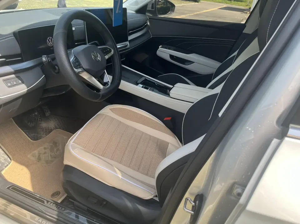 Volkswagen Sagitar Sagitar L 300TSI DSG basic model 2026 — миниатюра 3