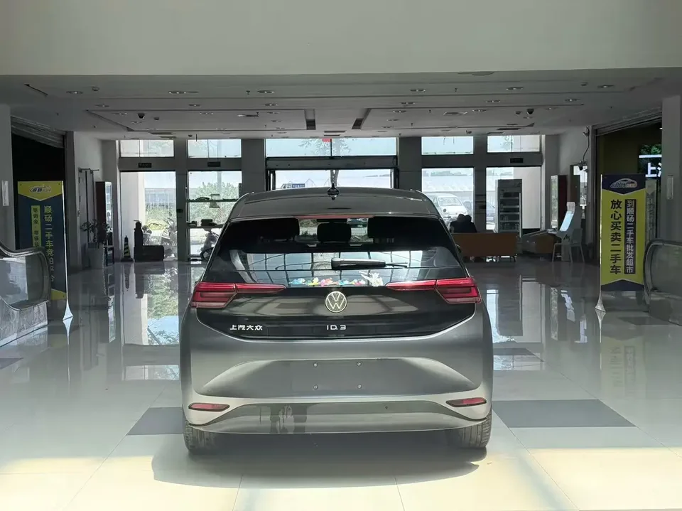 Volkswagen ID.3 Volkswagen ID.3 2023 Pure Smart Edition 2023 — миниатюра 4