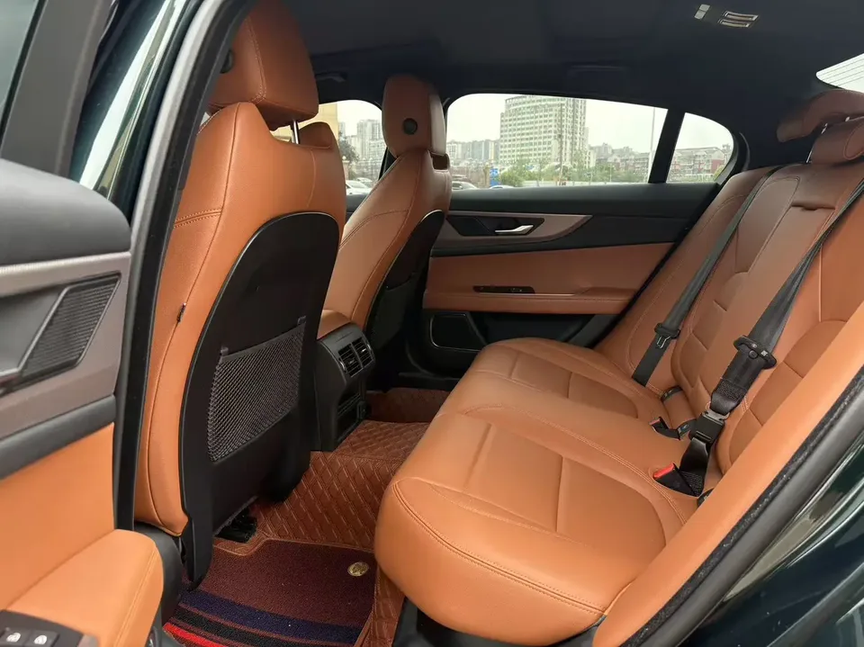 Jaguar XEL Jaguar XEL 2022 2.0T 250PS R-DYNAMIC S Progressive Sports Edition 2023 — thumbnail 3