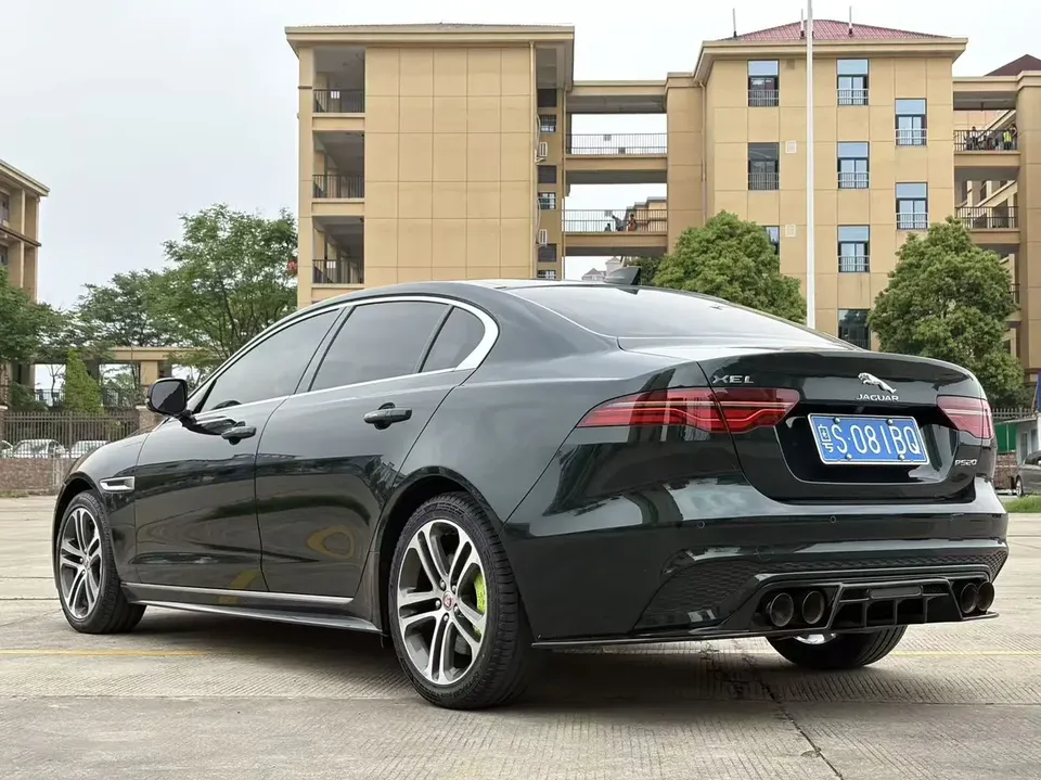 Jaguar XEL Jaguar XEL 2022 2.0T 250PS R-DYNAMIC S Progressive Sports Edition 2023 — thumbnail 4