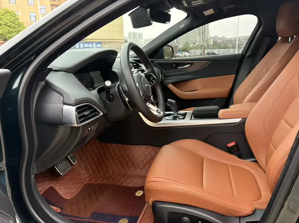 Jaguar XEL Jaguar XEL 2022 2.0T 250PS R-DYNAMIC S Progressive Sports Edition 2023 — thumbnail 5