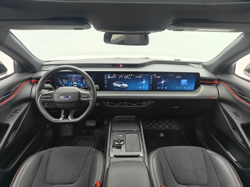 Ford EVOS EVOS 2022 EcoBoost 245 ST-Line 2022 — миниатюра 4